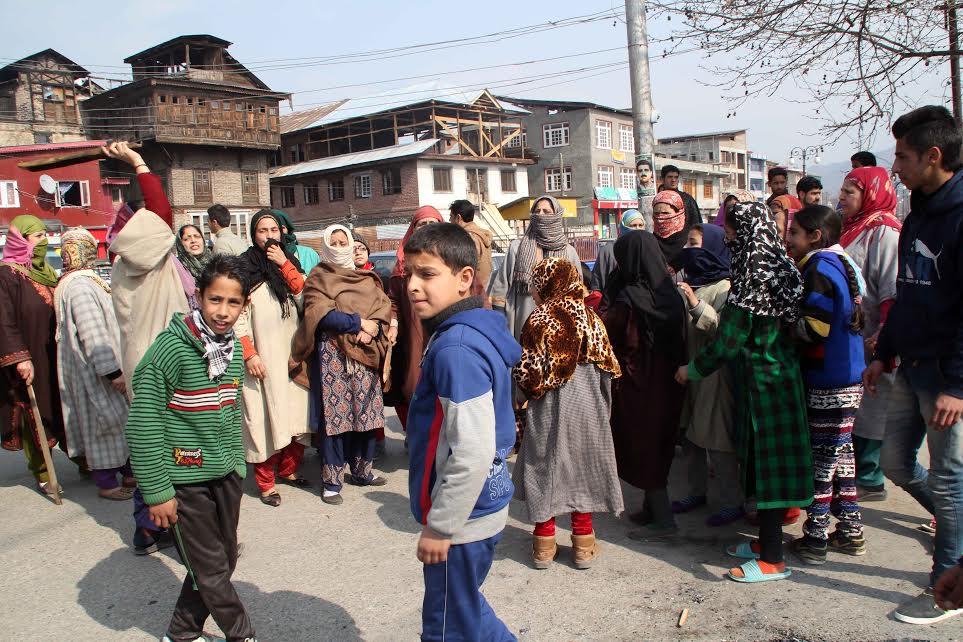 Consumers protest against CAPD over Food Act